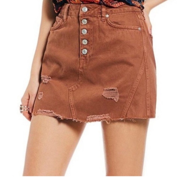 We The Free distressed denim skirt - Picture 1 of 7